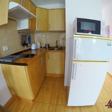 Edificio Comodoro Apartman *