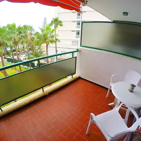 Edificio Comodoro Los Cristianos (Tenerife)